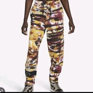 NIKE Multicolor Women Fleece Painted Graphic Sweatpants. Size XS